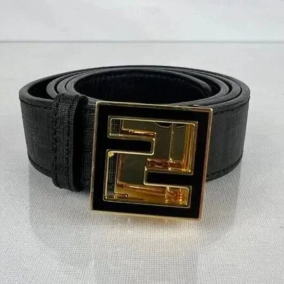 Fendi Unisex Reversible Black or Black Logo Leather Belt, Size 95 cm/37.5 in - Picture 2 of 13